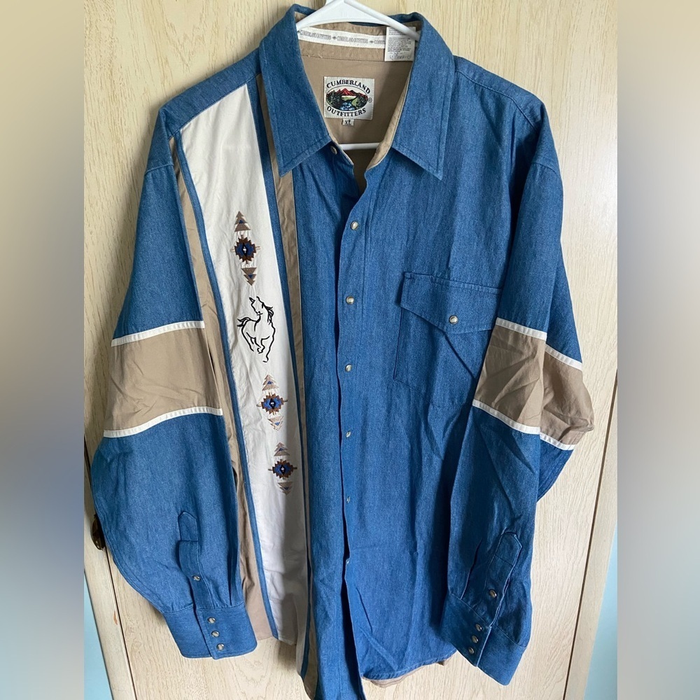 Cumberland Outfitters Men's Blue Denim Button-Down Shirt with Tan & Cream Panels